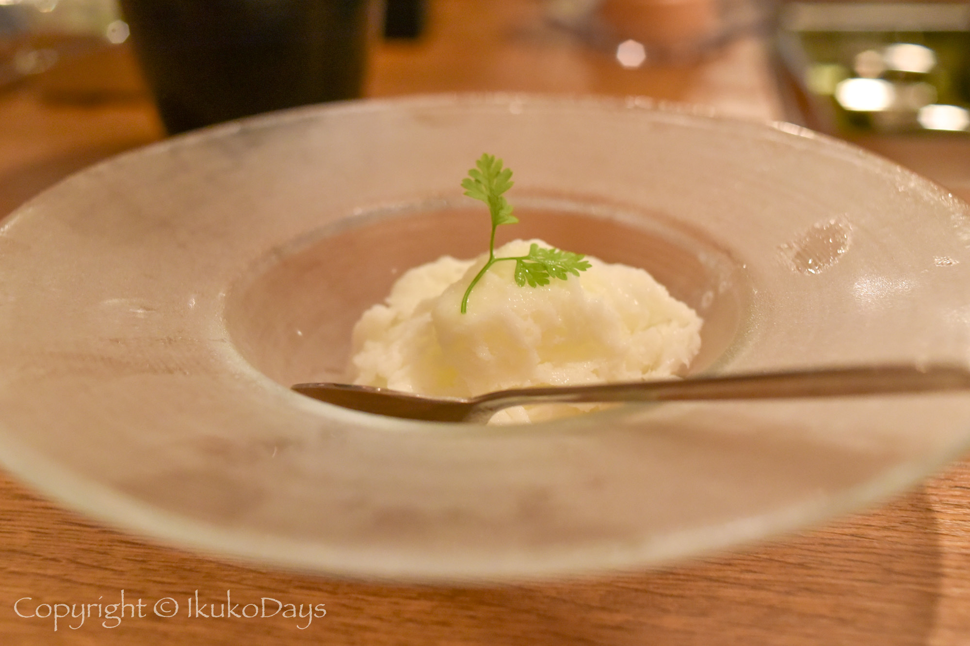 遠赤外線効果を実感。特殊ロースターで高森和牛を堪能しましょう。：『お肉屋けいすけ三男坊』広尾_d0114093_23465179.jpg