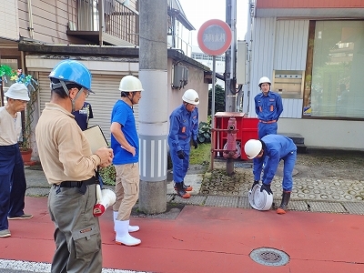 c0336902_10082337.jpg