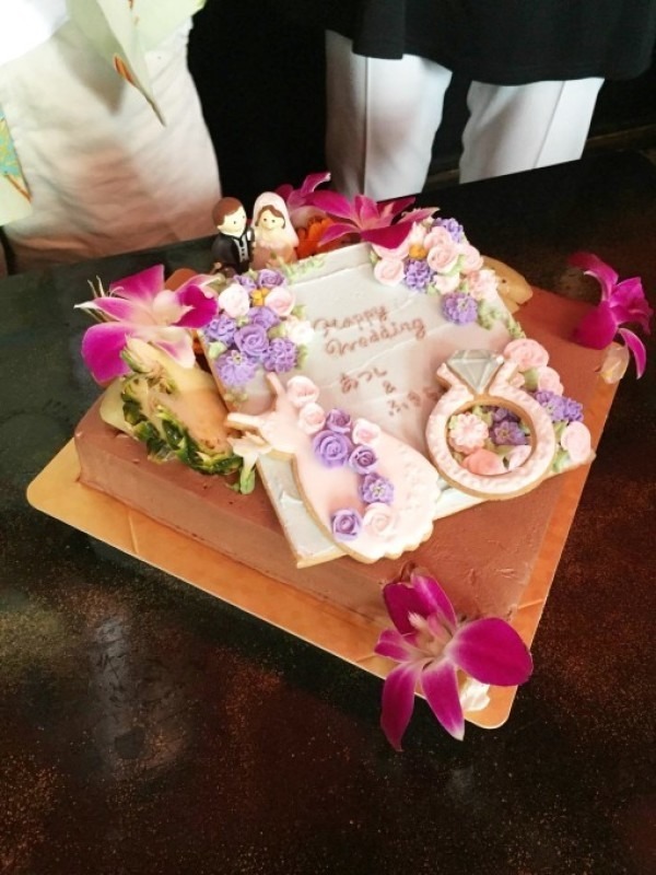 結婚パーティーと新スタッフと!! 入荷シャネル イヤリング_f0180307_18454883.jpg