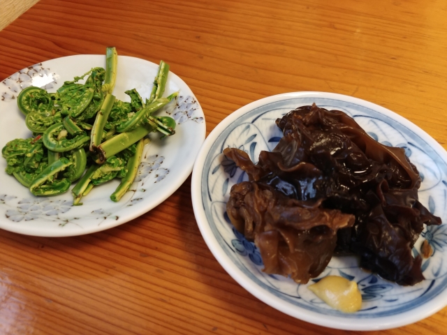 七兵衛そば東根店 板そば 山形ランチ便 Season