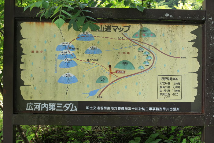 e0338862_21010546.jpg