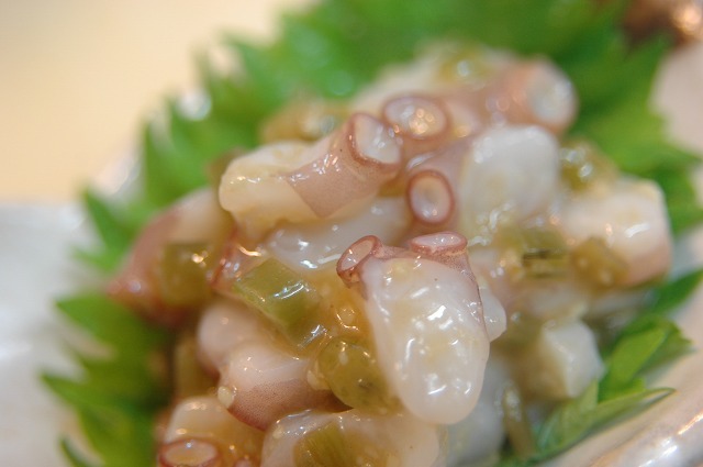 タコを食べる日です!_d0268290_07035037.jpg