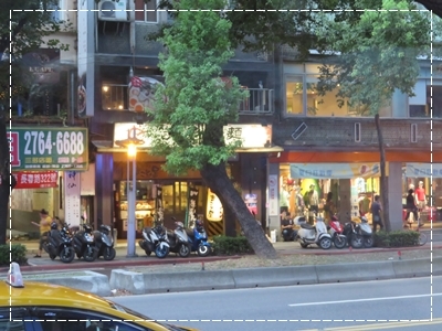 b0254145_10282561.jpg