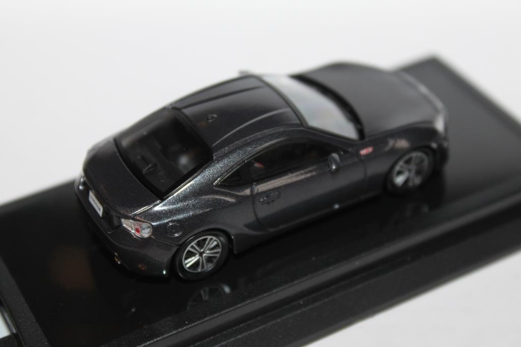 1/64 Over Steer TOYOTA 86 GT_b0285587_05302881.jpg