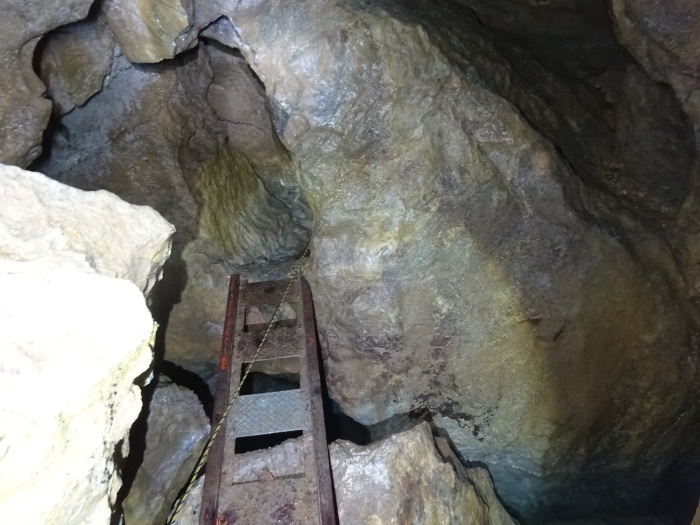 猿田洞（さるたどう）　ここは凄かった　高知県の洞窟探検_b0124306_21170430.jpg