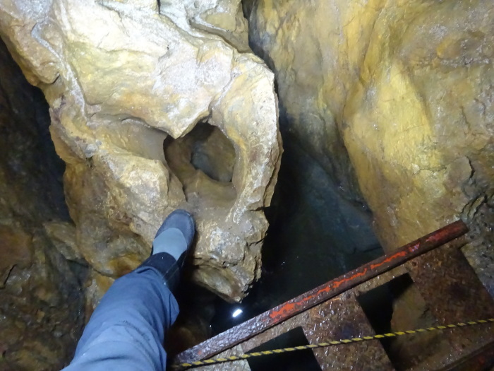 猿田洞（さるたどう）　ここは凄かった　高知県の洞窟探検_b0124306_21175723.jpg
