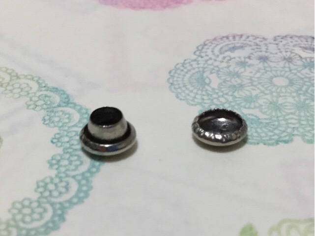 ワッツで片面カシメ買いました 作ってる時間が楽しいから ワッツで片面カシメ買いました 作ってる時間が楽しいから