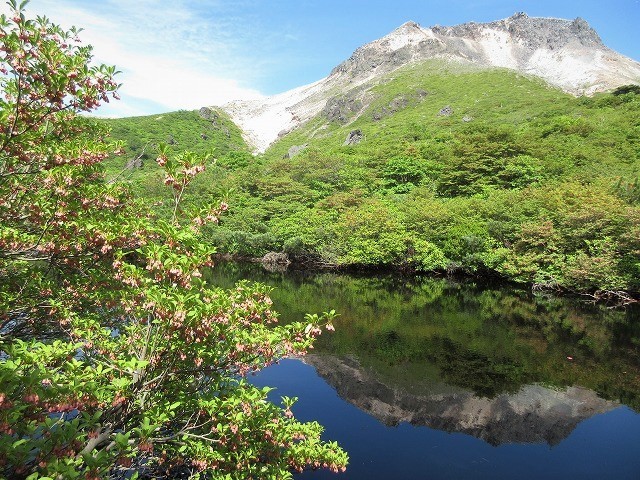 那須 ドウダンツツジに彩られる那須三山（前編） Mount Nasu in Nikko