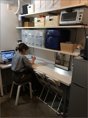 【 美容室のバックヤード整理収納作業 BEFORE-AFTER 】その２_c0199166_11474081.jpg