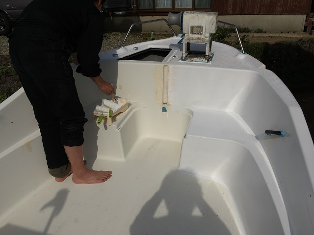 ボートを再塗装 大恭建興の家づくりブログ