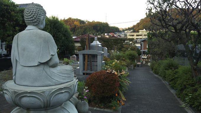 ファーイーストを読破しようとして疲れる、遊行寺で旧盆らしい寺宝(記憶で書いた)、戦争文集、絵金、金閣寺…2018/6/26-7/2_b0116271_17042903.jpg
