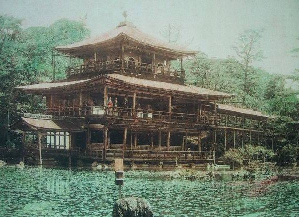 ファーイーストを読破しようとして疲れる、遊行寺で旧盆らしい寺宝(記憶で書いた)、戦争文集、絵金、金閣寺…2018/6/26-7/2_b0116271_17050579.jpg