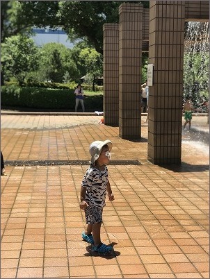 【 子ども服は少しずつ買い足す 】_c0199166_16275722.jpg