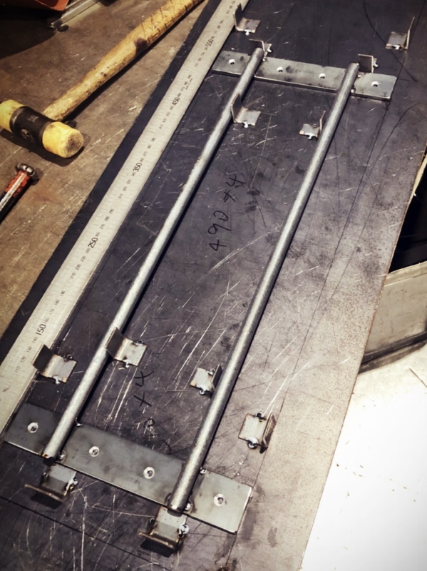 Order iron shelf_d0374724_07535167.jpeg