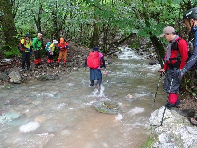 f0357487_20221321.jpg