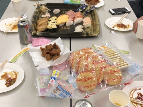 大雨警報の中での七夕パーティー_e0175020_18522889.jpeg