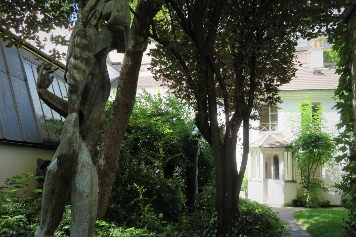 e0300042_17312572.jpg