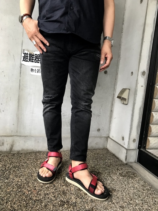 「赤」 と 「黒」 再..._d0152280_05105673.jpeg