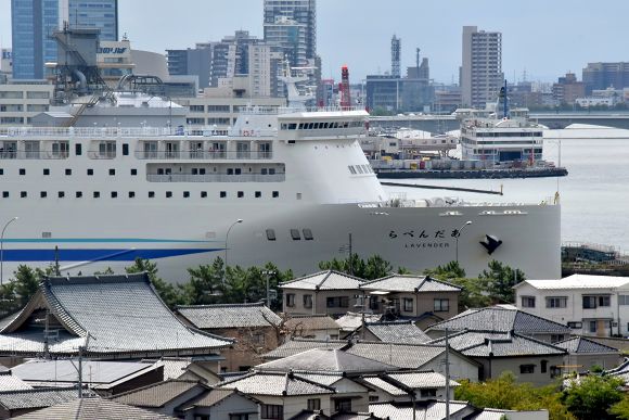 「らべんだあ」新潟出港の撮影_e0158925_21503927.jpg