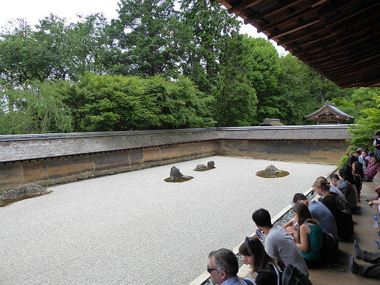 京都初めての一人旅・嵐山その2から龍安寺へ_d0039443_17545541.jpg