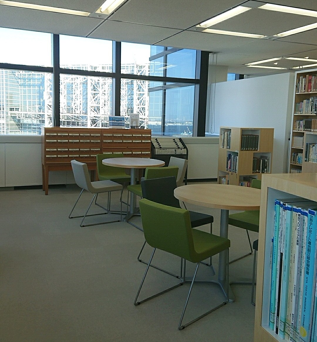 a0098948_04191157.jpg