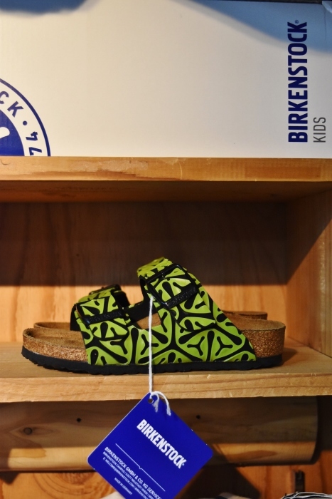 お子様へ。。。BIRKEN STOCK ARIZONA Kids_d0152280_15350271.jpg