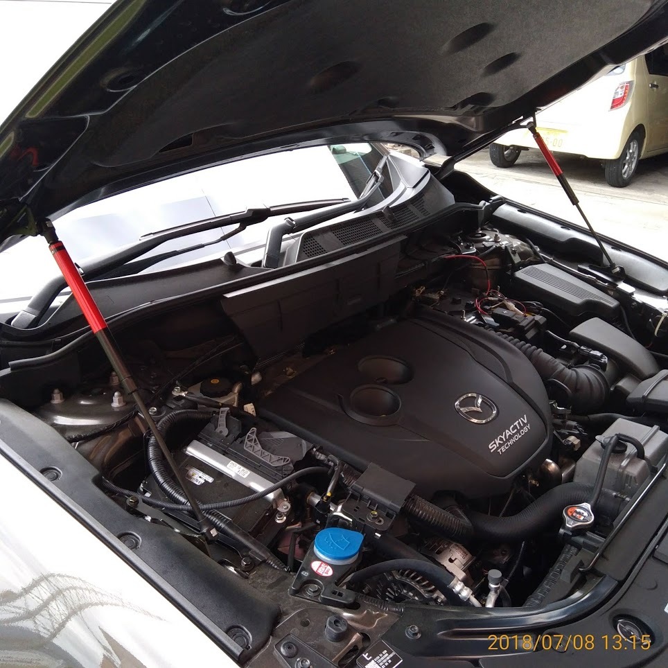 Auto Exe ボンネットダンパー CX-5(KF)用 imgmkf2690-2.jpg