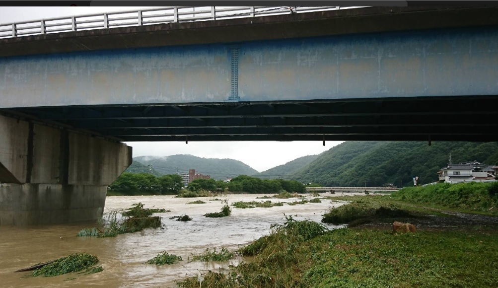 西日本豪雨　（土曜日）_a0222229_05392942.jpg