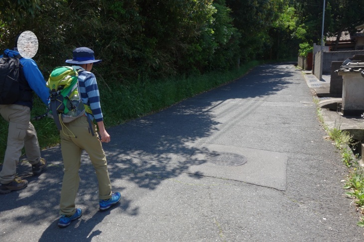 高塔山・石峯山・弥勒山・白山縦走(北九州市若松区)_d0345153_14364950.jpg