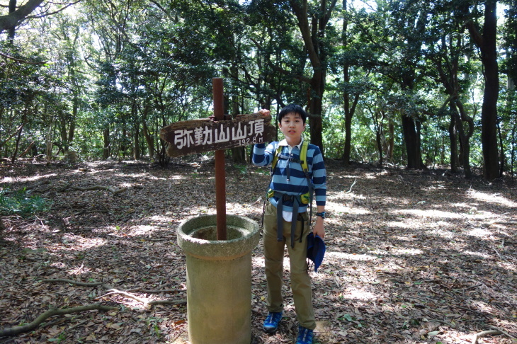 高塔山・石峯山・弥勒山・白山縦走②(北九州市若松区)_d0345153_18072519.jpg