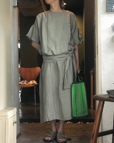 涼しいワンピース_d0364239_18550680.jpg