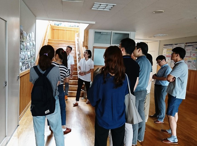 韓国山村留学視察団…学校、農家訪問…_d0265607_20481294.jpg