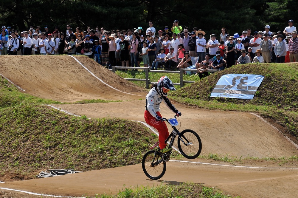 第35回全日本BMX選手権大会　ひたち海浜公園Vol4：クルーザー/ガールズクラス決勝_b0065730_9403660.jpg
