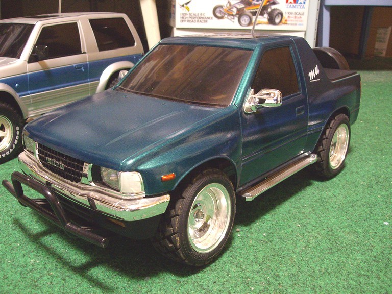 タミヤ RC特別企画商品 1/10RC いすゞ ミュー TYPE X（CC-01