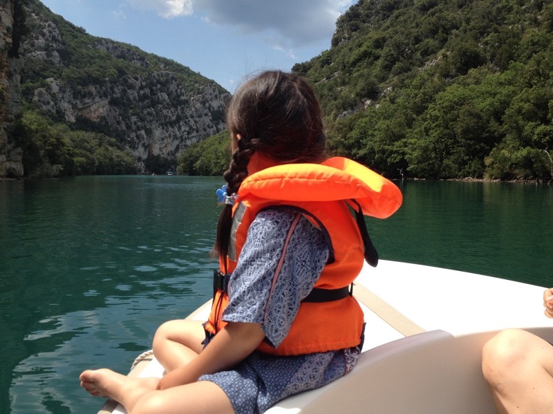 Gorges Du Verdon ヴェルドン渓谷で舟遊び フランス存在日記 Gorges Du Verdon ヴェルドン渓谷で舟遊び フランス存在日記