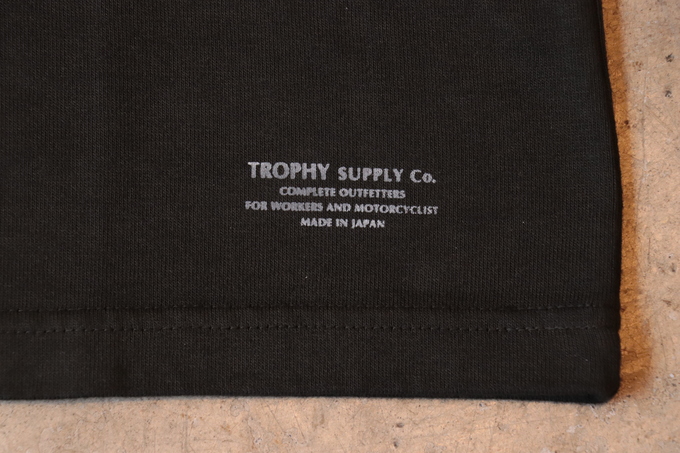 TROPHY CLOTHING / BLACK SIGN　_b0326817_1571292.jpg