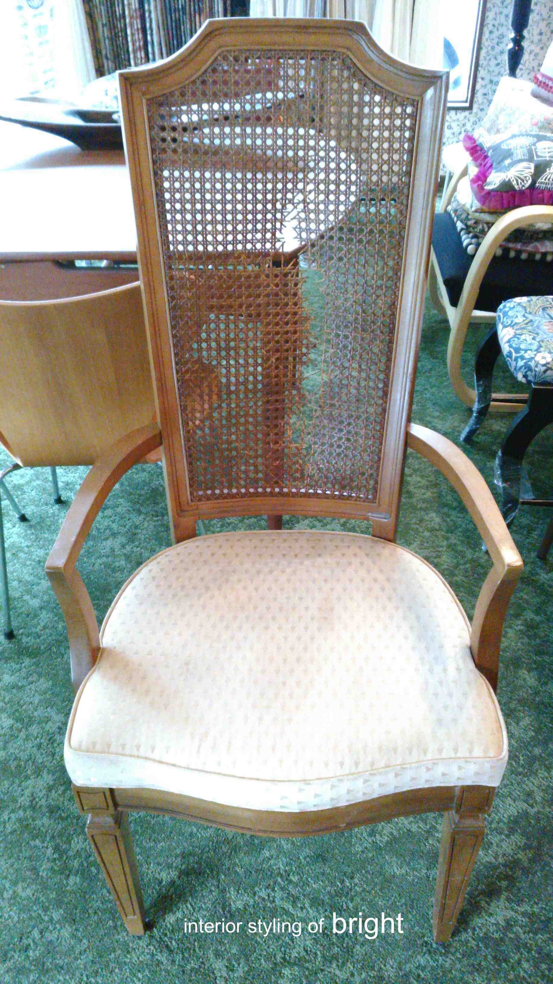 籐の椅子の修理と張替え_c0157866_14180043.jpg