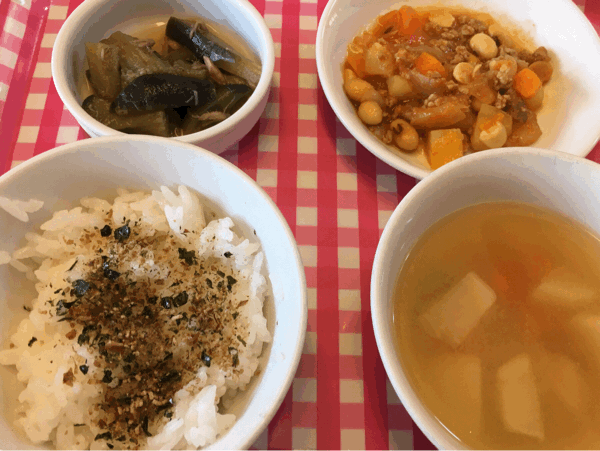 7月11日(水)の給食_c0293682_18074909.gif