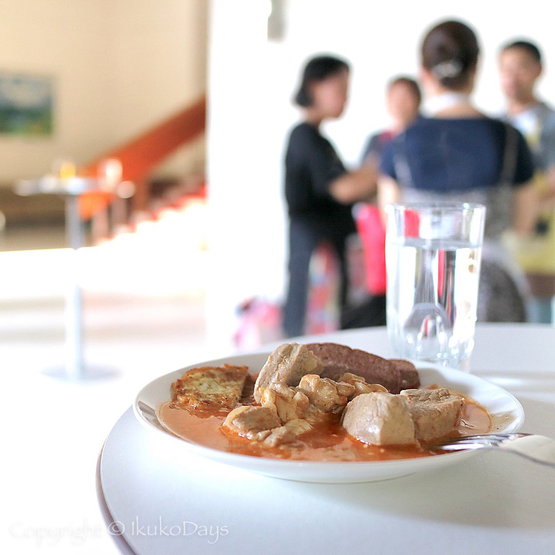 チェコの家庭料理を作ってみよう 第一回 チェコ料理教室 チェコ大使館主催 Ikukodays