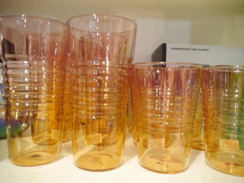 MoMA Ombre Glasses Featuring elegantly subtle gradations of ..._b0125570_11335829.jpg