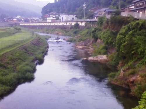 b0111189_05462189.jpg