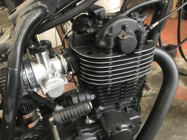 SR400 カスタム T様号完成!_a0164918_16042163.jpg