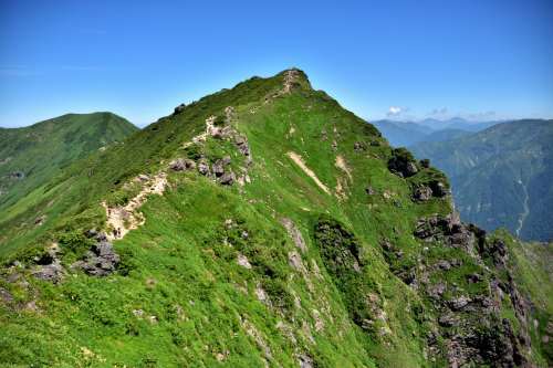 リベンジ谷川岳は酷暑と大混雑でもうへろへろ 18年7月 谷川岳登山 殿様な山歩き