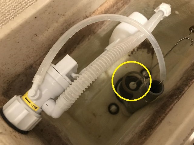 緊急出動 トイレの水が止まらない_f0031037_18531700.jpg