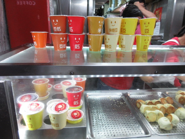 老蔡水煎包 許昌店_c0152767_20385319.jpg