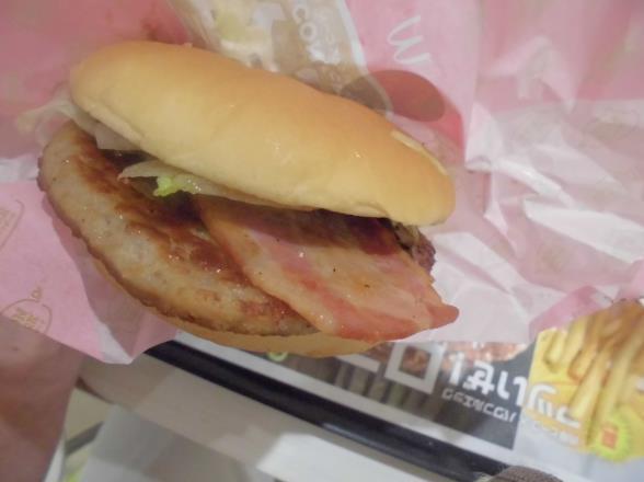 マクドナルド イオンモール猪名川店_c0118393_16484670.jpg