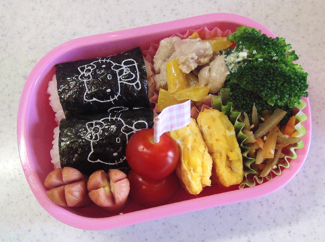 幼稚園弁当　普通のお弁当。_f0018384_09481864.jpg