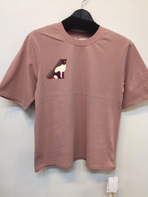 リリーブラウン Lily Brown Cat柄tシャツ Dimanche News Blog インスタ Live は 水曜日 土曜日 夜7時スタート