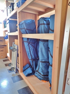 忙中に閑を求めて・・・棚大工しました①_c0336902_20544985.jpg