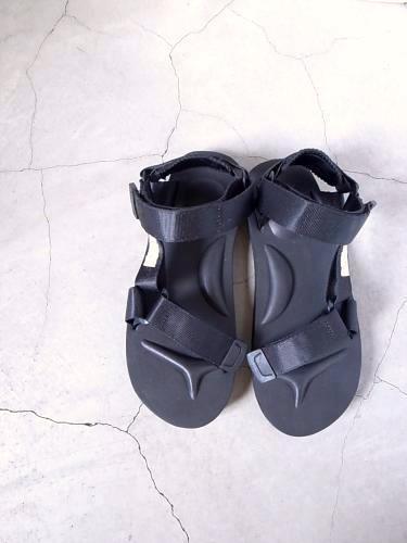 《50% OFF》 SUICOKE ストラップサンダル DEPA BLACK_a0258834_13420690.jpg